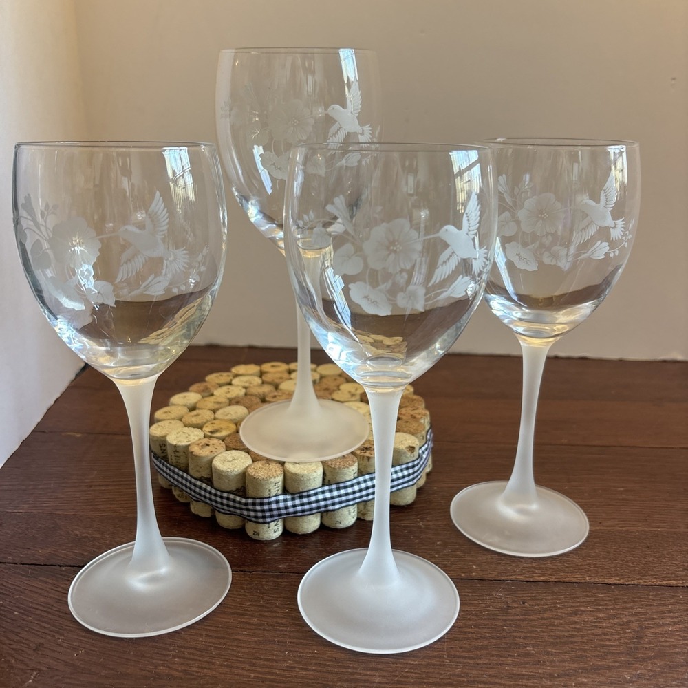 Vintage Avon Hummingbird 24% Lead Crystal Water Goblets Glasses 8 1/4" Set Of 4